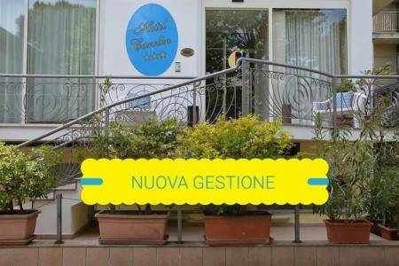 Invia – Hotel Carolin,  recenzia
