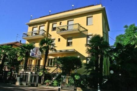 Invia – Hotel Parco Fellini,  recenzia