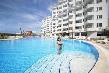 Invia – Ramada Family Club Lara,  recenzia