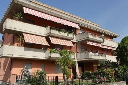 Invia – Apartmány Colleoni, Marche