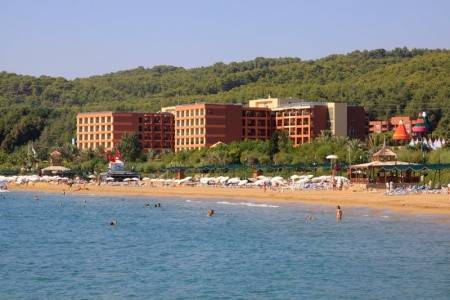 Invia – Pegasos Royal & Resort – Rodinný Pokoj,  recenzia