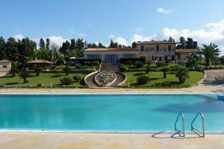 Invia – Villaggio Dolomiti Sul Mare,  recenzia