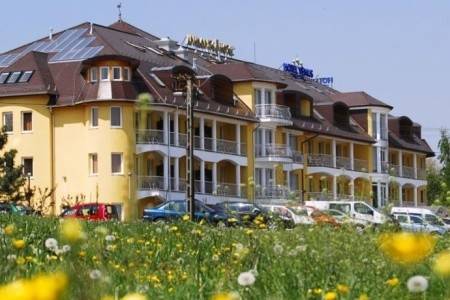 Invia – Zalakaros, Hotel Venus ***, Dítě Do 13.9 Let Zdarma, Zalakaros