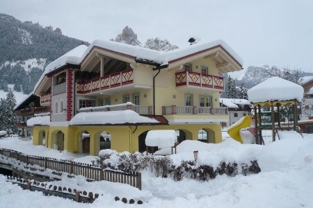 Invia – Rezidence Fior Del Soreie, Val di Fassa e Carezza