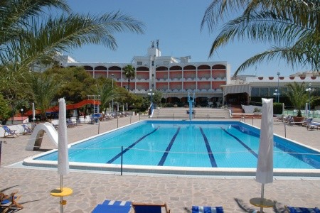 Invia – Santa Caterina,  recenzia
