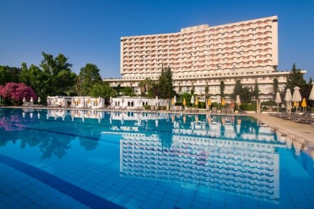 Invia – Athos Palace, Chalkidiki
