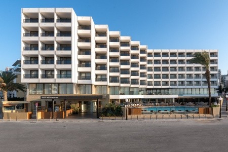 Invia – Blue Sky City Beach,  recenzia