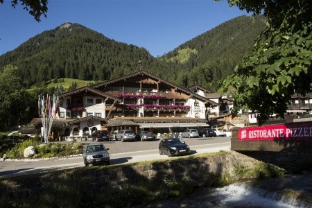 Invia – Sport Majaré, Val di Fassa e Carezza