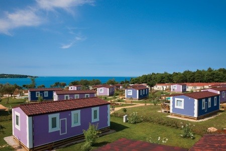 Invia – Aminess Sirena Holiday Homes,  recenzia