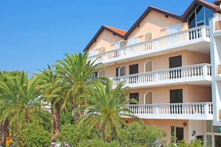 Invia – Penzión Sidro, Vodice
